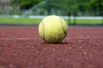 Tennis ball