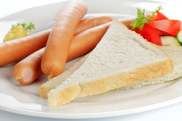 Bockwurst mit Toastbrot