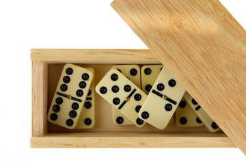 Domino in wooden box
