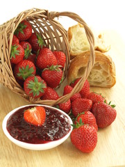 Strawberry dessert