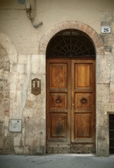 Fototapeta na wymiar Drewniane drzwi # 8