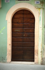 PORTONE IN LEGNO N°7