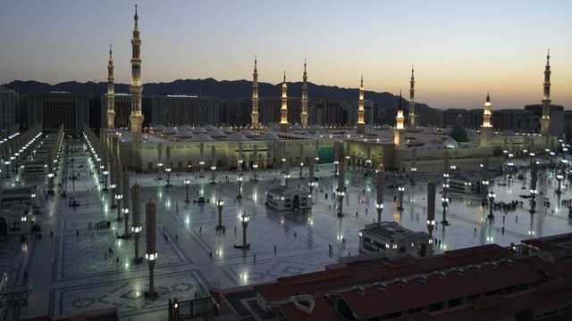 Nabawi Mosque time lapse from dawn to sunrise