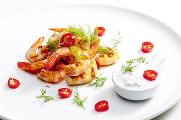 grilled prawns with dip of garlic, chilli and dill