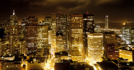 Fototapeta na wymiar aerial of San Francisco by night