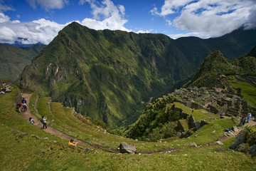 Fototapeta na wymiar Machu Picchu, Peru, szeroka dolina Side