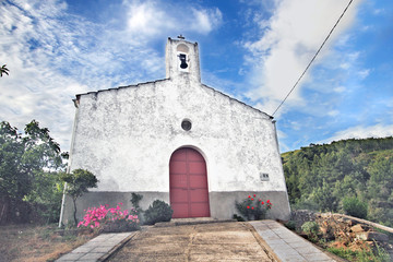 Fototapeta na wymiar Iglesia de Sauceda, Hurdes, España