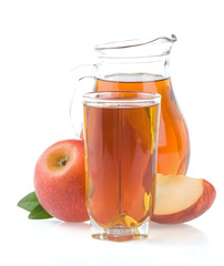 apple juice in glass and slices isolated on white