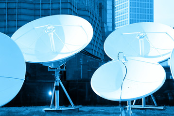 parabolic satellite dish receivers