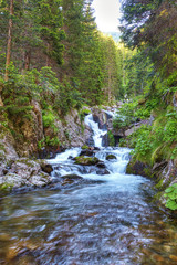 cascata rifugio Laos