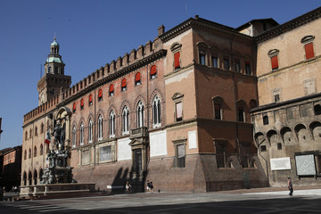 Bologna,Piazza Maggiore e fontana del Nettuno - obrazy, fototapety, plakaty