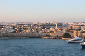 Rhodes port