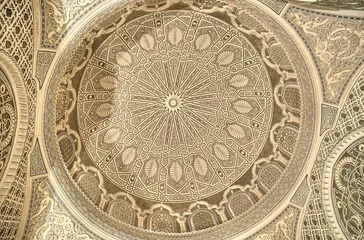 Gordijnen Beautiful ceiling of the Mosque of the Barber in Kairouan © Cisek Ciesielski