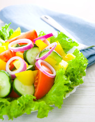 vegetable salad on plate