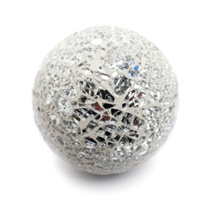 boules de Noël recyclée avec des vieux miroirs