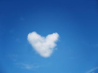 Herz im Himmel 4,  Wolkenherz