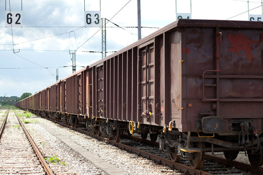 Fototapeta train cargo wagons