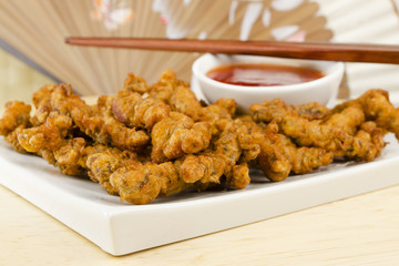 Oriental Deep Fried Crispy Beef & Sweet Chilli Sauce Dip