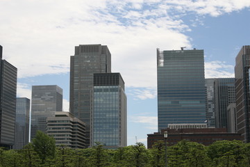 Fototapeta na wymiar Tokyo modern building