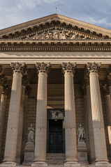 Naklejka premium Petites ruelles et maisons anciennes dans le centre historique d