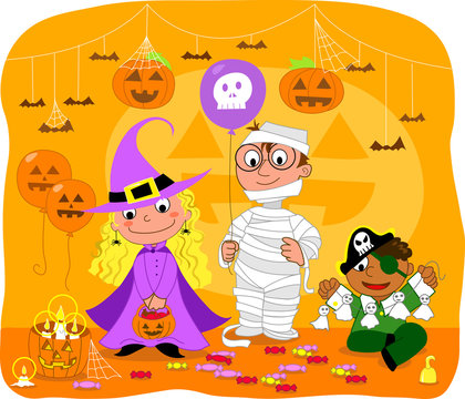 Ragazzi vestiti per Halloween: strega, mummia e pirata