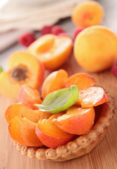 apricot tart