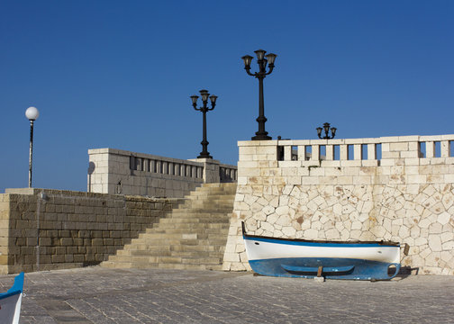Lungomare degli Eroi