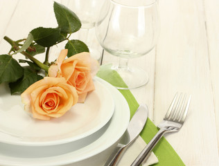 beautiful holiday table setting with flowers