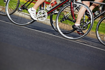 racing cyclists