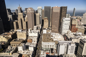Fototapeta na wymiar Wieżowce w centrum San Francisco w pó¼nym popołudniem