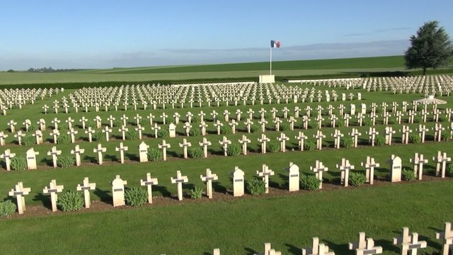 Cimeti&egrave;re Militaire .2