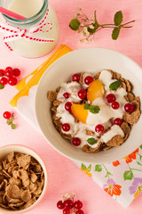 yogurt with cereal and fruits