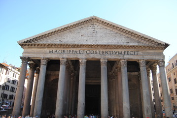 Vista del panteón de Agripa