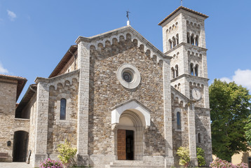 Fototapeta na wymiar Church of St. Savior in Castellina in Chianti, Tuscany
