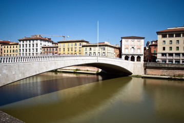 Fototapeta na wymiar Ponte di Mezzo, Pisa, Włochy