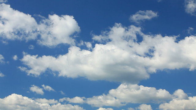 White clouds rapidly moving in the sky