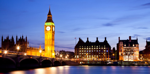 Fototapeta na wymiar Big Ben and Westminster Bridge