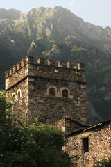 castle in Benasque