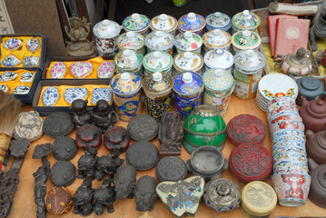 Shanghai, Dongtai antique street market