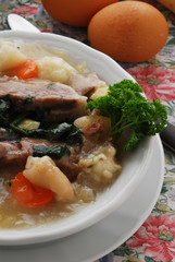 Meat in gelatin Carne en gelatina 肉中的明胶