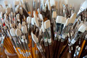 Artist's paint brushes