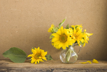 натюрморт с подсолнечником