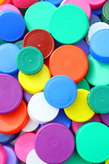 bouchons plastiques multicolores