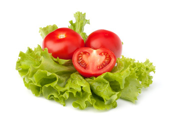tomato vegetable and lettuce salad