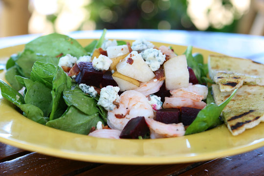 Spinach Salad with Shrimp