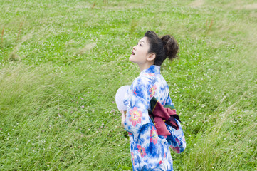 浴衣の女性