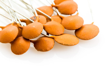 several ceramic capacitors mounted on PCB