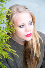 Naklejka premium young woman with red lips