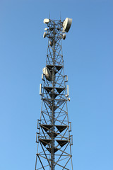 Anteny nadawcze GSM i TV - obrazy, fototapety, plakaty