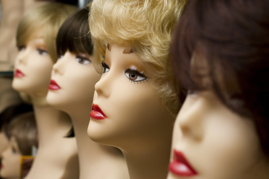Mannequin Head Wig Images – Browse 8,194 Stock Photos, Vectors, and Video |  Adobe Stock